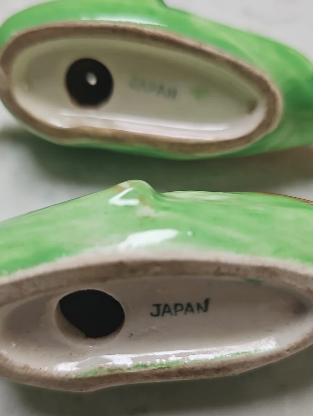 Green Corn-Shaped Ceramic Salt And Pepper (Japan)